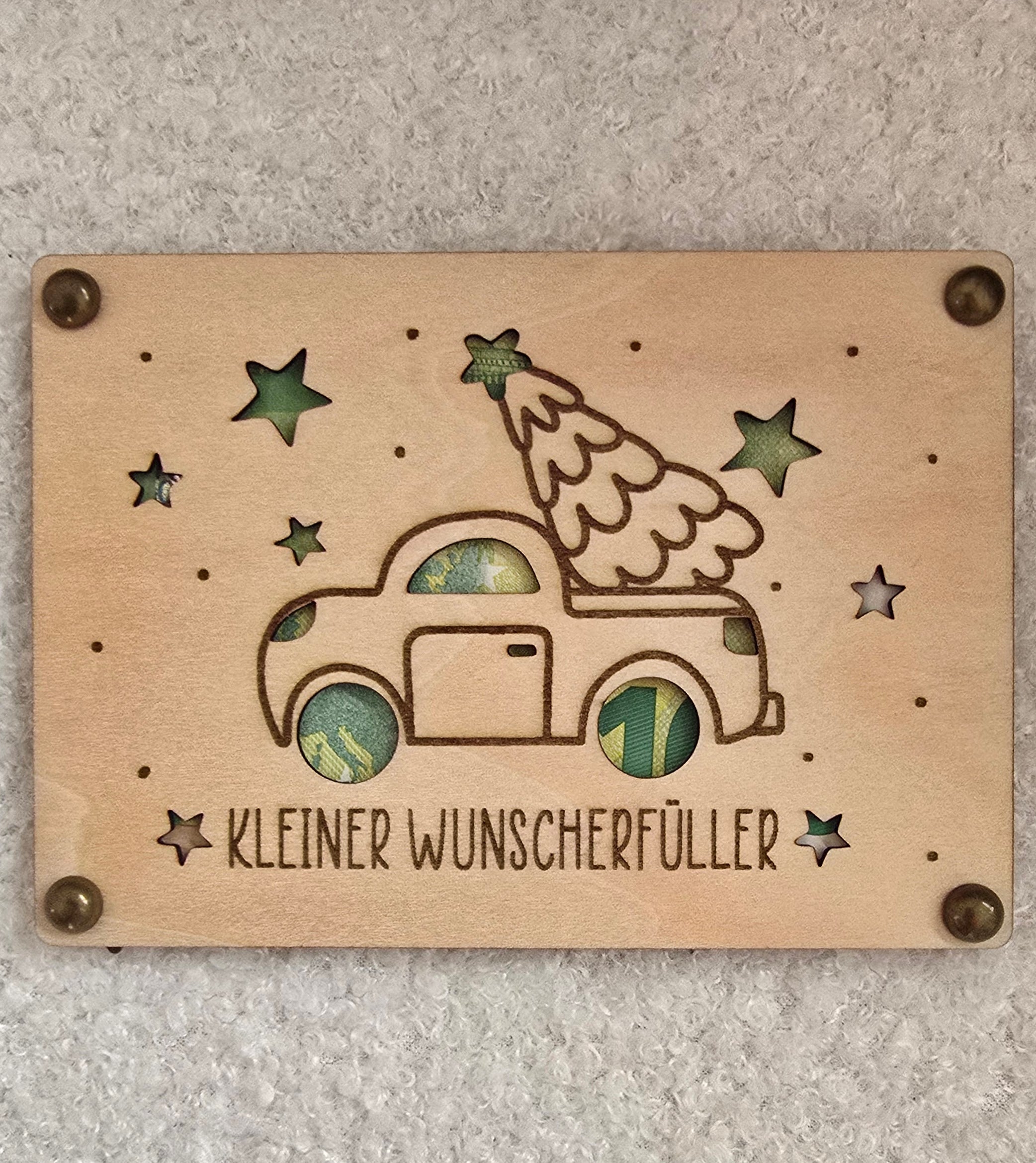 Kleiner Wunscherfüller aus Holz