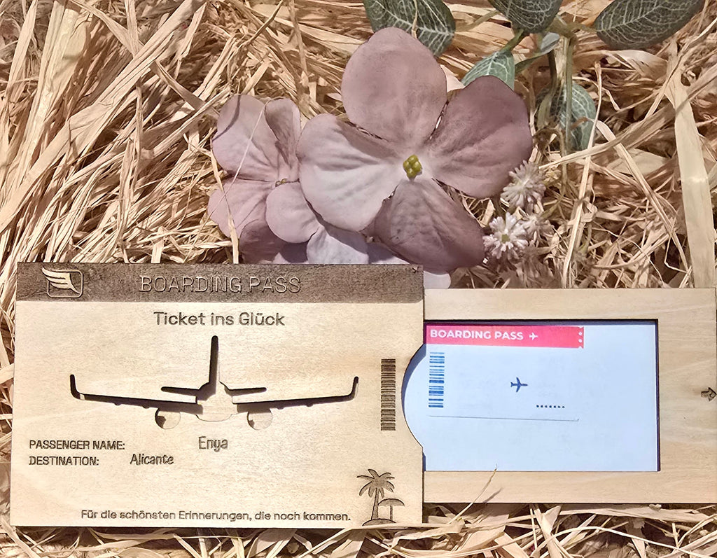 Holz Boarding Pass – Ticket ins Glück