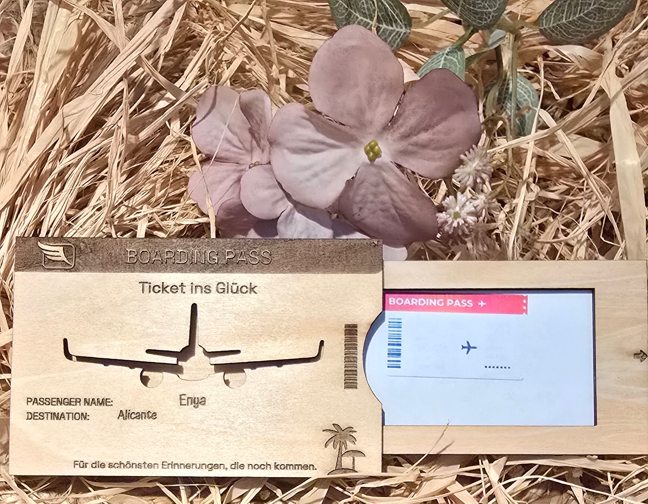 Holz Boarding Pass – Ticket ins Glück