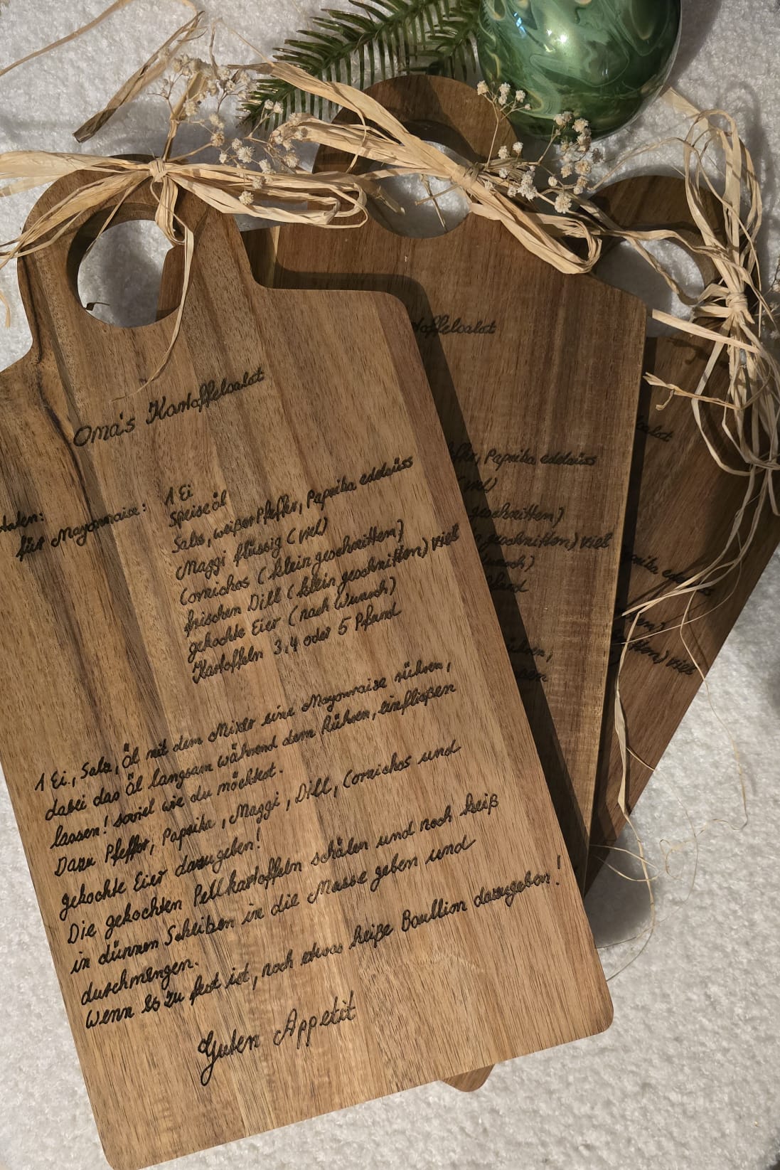 Handgeschriebene Rezepte & Notizen – verewigt auf edlem Holz